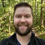 About Sea Silk Travel – Swedish Red Sea Travel Experts 2 Profile shot of a man in the forest.